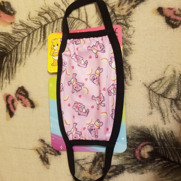 CARE BEARS KIDS FABRIC FACE MASK UNLOCK THE MAGIC PINK CHILDRENS GIRL CARTOON - Picture 5 of 7